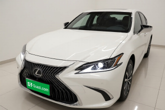 雷克萨斯ES 2020款 200 卓越版