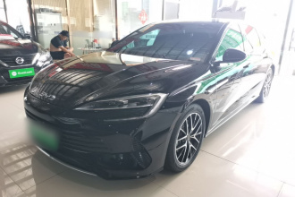 比亚迪 海豹 2024款 荣耀版 DM-i 1.5L 121km 尊贵型
