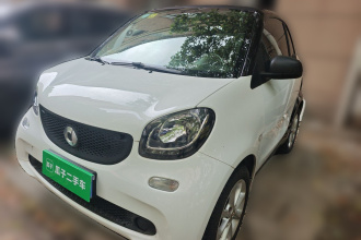 smart fortwo 2015款 1.0L 52千瓦硬顶灵动版