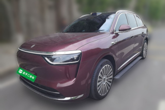 鸿蒙智行 问界M8 2025款 增程 Ultra版 53.4kWh 6座版 (192线激光雷达）