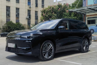零跑汽车 零跑C16 2026款 增程 280激光雷达智尊版 6座