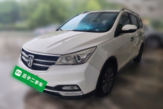宝骏730 2019款 1.5T 手动时尚型 7座 国VI