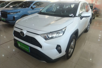 丰田 RAV4荣放 2022款 2.0L CVT两驱风尚Plus版