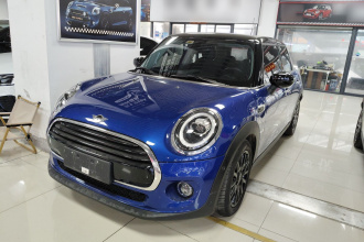 MINI 2019款 1.5T COOPER 经典派 五门版