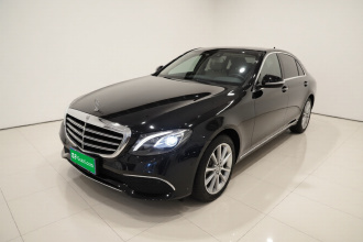 奔驰E级 2019款 E 260 L