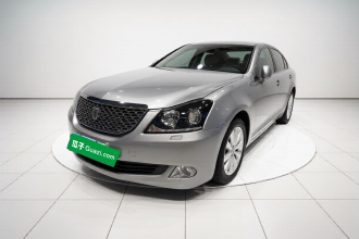 丰田 皇冠 2011款 2.5L Royal 真皮天窗特别版