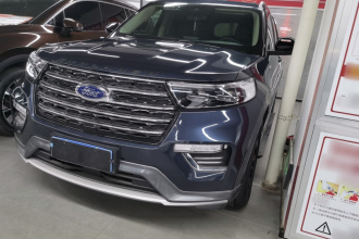 福特 探险者 2020款 EcoBoost 285 四驱风尚版 6座