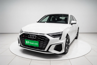 奥迪A3 2022款 A3L Limousine 35 TFSI 时尚运动型