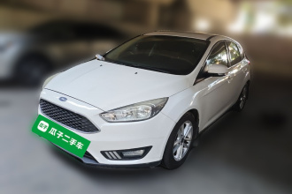 福特 福克斯 2015款 两厢 EcoBoost 125 自动超能风尚型