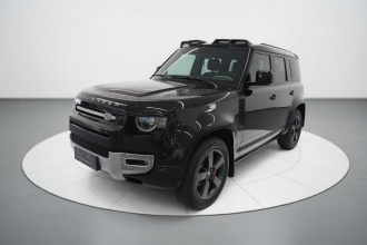 路虎卫士 2024款 110 3.0T P400 X-DYNAMIC HSE
