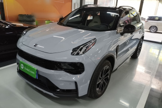 领克01 2023款 1.5TD EM-F 晨曦