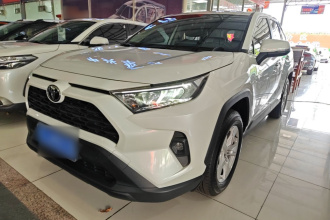 丰田 RAV4荣放 2024款 2.0L CVT两驱都市版