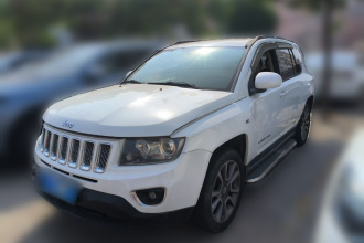 Jeep 指南者(进口) 2014款 改款 2.0L 两驱精英版