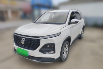 宝骏530 2020款 1.5T 手动豪华型 5座