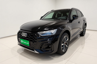奥迪Q5L 2024款 40 TFSI 豪华动感型