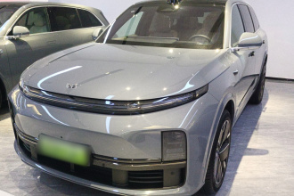 理想汽车 理想L7 2025款 Ultra 智能焕新版