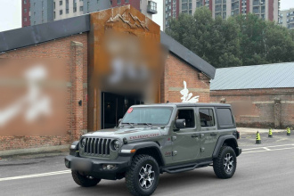 Jeep 牧马人 2021款 2.0T 罗宾汉四门版