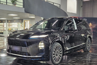 蔚来ES8 2026款 六座行政豪华版