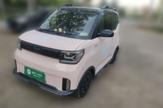 五菱汽车 宏光MINIEV 2022款 GAMEBOY 300km 玩咖款 磷酸铁锂