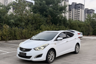现代 朗动 2016款 1.6L 自动尊贵型