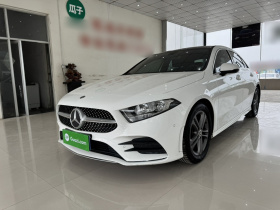 奔驰A级 2020款 改款二 A 180 L 运动轿车