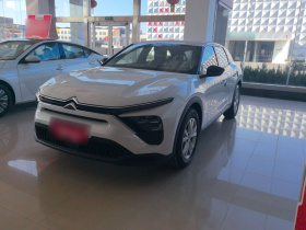 雪铁龙 凡尔赛C5 X 2025款 1.6T 海外版