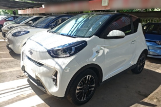 奇瑞QQ 小蚂蚁 2022款 改款 甜粉款 半糖版 三元锂 30.6kWh 30kW 301km
