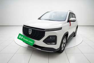 宝骏530 2021款 全球车周年纪念版 1.5T 手动舒适型 7座