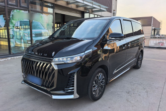 上汽大通MAXUS 大通G20 2023款 改款 PLUS 2.0T 汽油自动豪华版