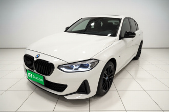 宝马1系 2021款 改款 125i M运动曜夜版