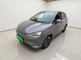 哪吒汽车 哪吒V 2021款 长续航娱乐版升级型