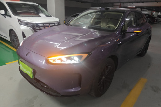 鸿蒙智行 问界M5 2025款 增程   Ultra 四驱版