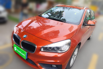 宝马2系旅行车 2016款 220i 领先型