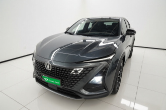长安UNI-T 2022款 1.5T 尊贵型