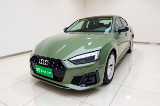 奥迪A5 2021款 Sportback 40 TFSI 时尚致雅型