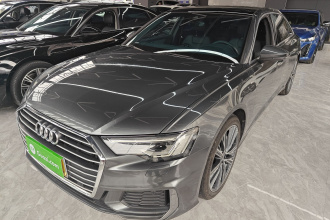 奥迪A6L 2022款 45 TFSI 臻选动感型