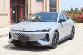 长安UNI-V 2024款 1.5T 尊贵运动型