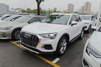 奥迪Q3 2020款 35 TFSI 时尚致雅型