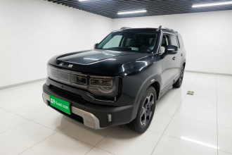 北京越野BJ30 2024款 1.5T 魔核电驱进阶版