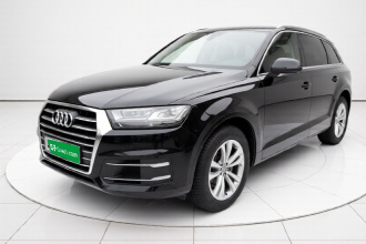 奥迪Q7 2019款 45 TFSI 舒适型