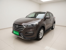 现代 途胜 2015款 1.6T 双离合两驱智能型