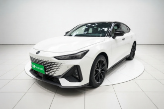 长安UNI-V 2022款 1.5T 尊贵型
