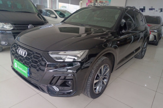 奥迪Q5L 2023款 40T 豪华动感型