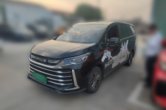 上汽大通MAXUS 大通G50 2023款 PLUS 1.5T 幸福推荐自动启航版