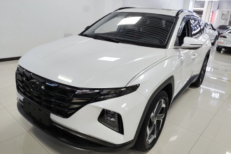 现代 2023款 途胜L 1.5T 自动两驱DLX豪华版