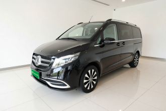 奔驰 威霆 2021款 2.0T 精英版 7座