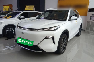 吉利银河 银河星舰7 EM-i 2025款 120km 领航版