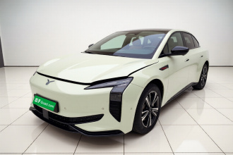 红旗EH7 2024款 690 Pro荣耀版