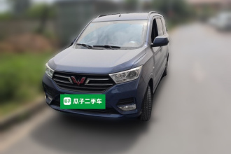 五菱汽车 五菱宏光 2018款 1.5L S标准型L2B
