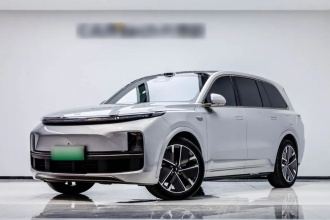 理想汽车 理想L9 2025款 Ultra 智能焕新版